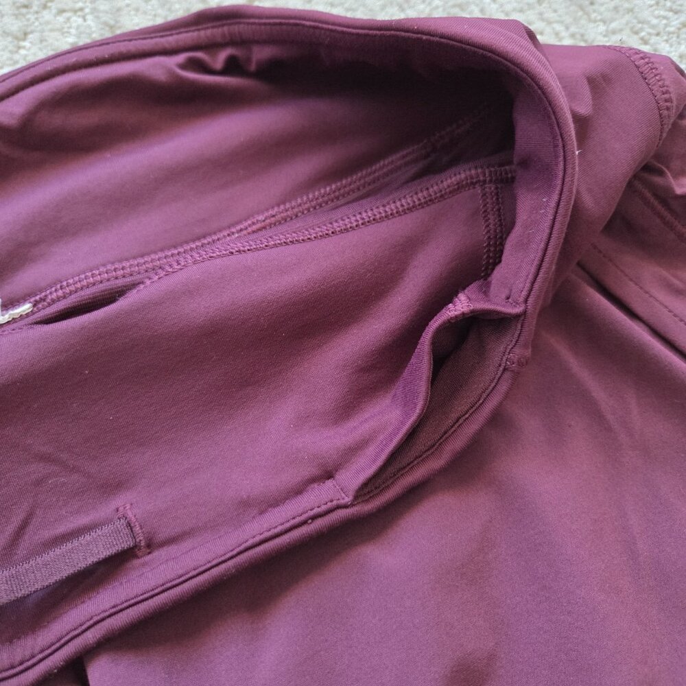 Lululemon Run Times Shorts Women's Size 6 Dark Adobe Burgundy Red 4" Running Gym - Picture 8 of 16